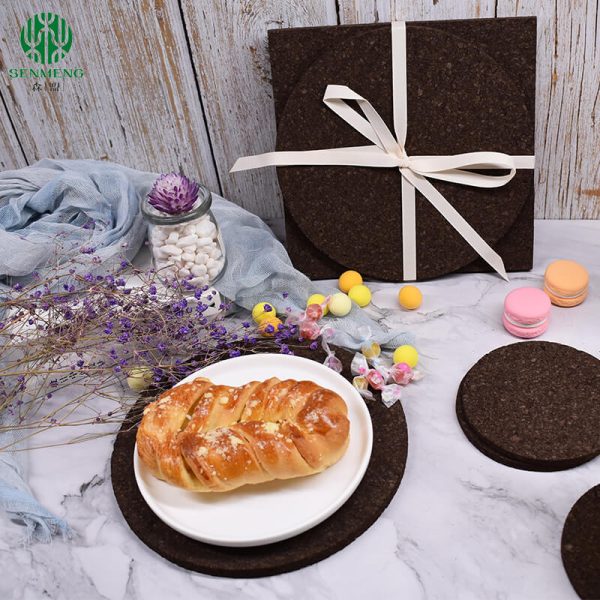 black cork table mats