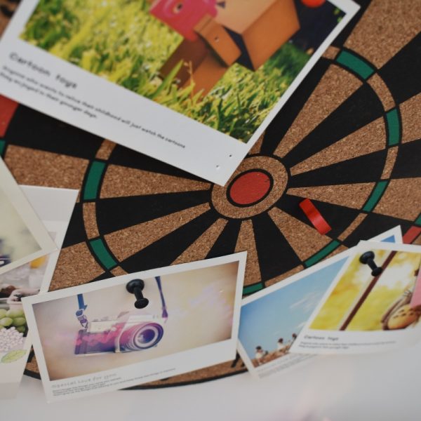 Multi-Purpose Cork Board – Ideal for Pinning Notes, Photos, and Schedules - 图片 4